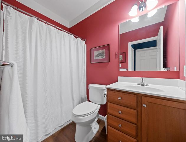 87 GRAND NATIONAL LN, Newark, DE 19702