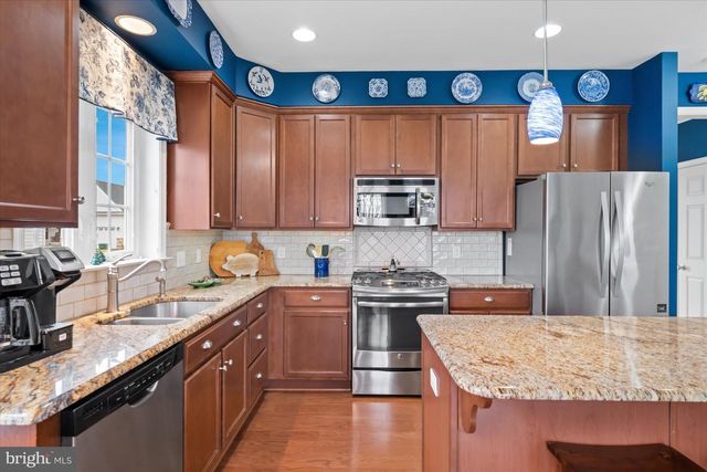 87 GRAND NATIONAL LN, Newark, DE 19702