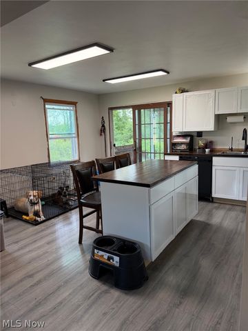 3801 Beck Avenue, Louisville, OH 44641