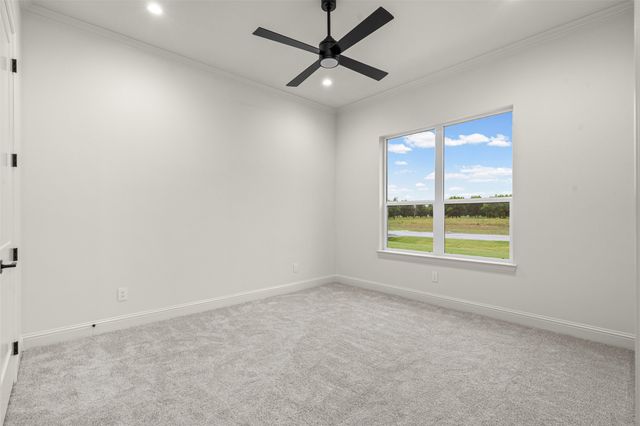 1130 E Landings N, Granbury, TX 76049