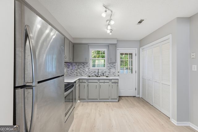 22 Longview Bluff Drive E, Savannah, GA 31419