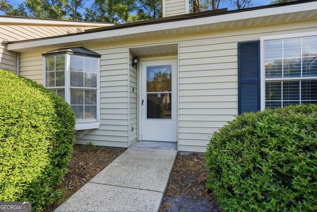 22 Longview Bluff Drive E, Savannah, GA 31419
