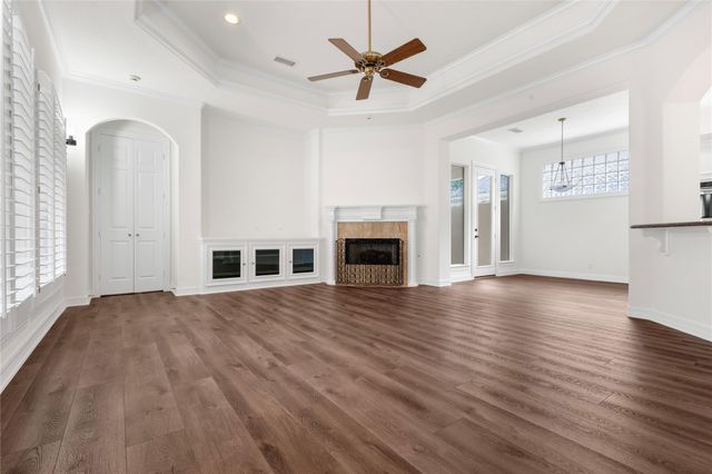 102 Marble Cottage Lane, Houston, TX 77069