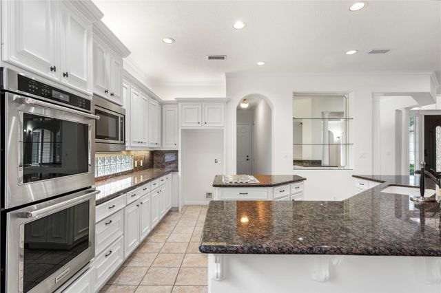 102 Marble Cottage Lane, Houston, TX 77069