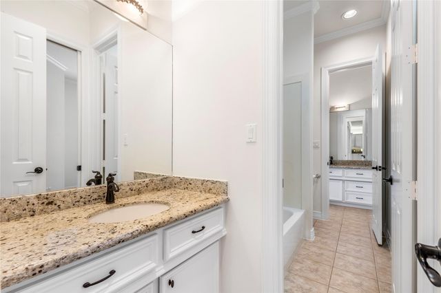 102 Marble Cottage Lane, Houston, TX 77069