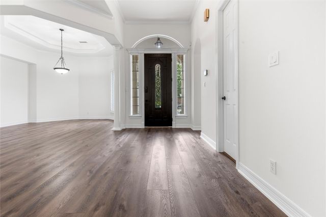 102 Marble Cottage Lane, Houston, TX 77069