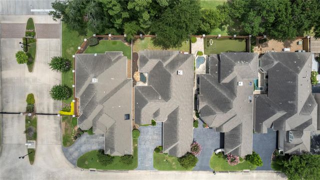102 Marble Cottage Lane, Houston, TX 77069