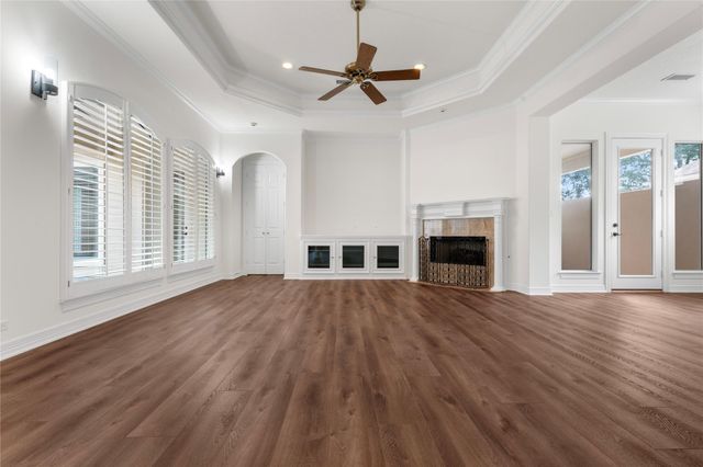 102 Marble Cottage Lane, Houston, TX 77069