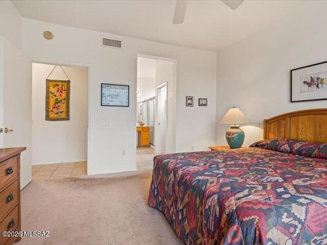 868 E Grass Meadow Place, Oro Valley, AZ 85755