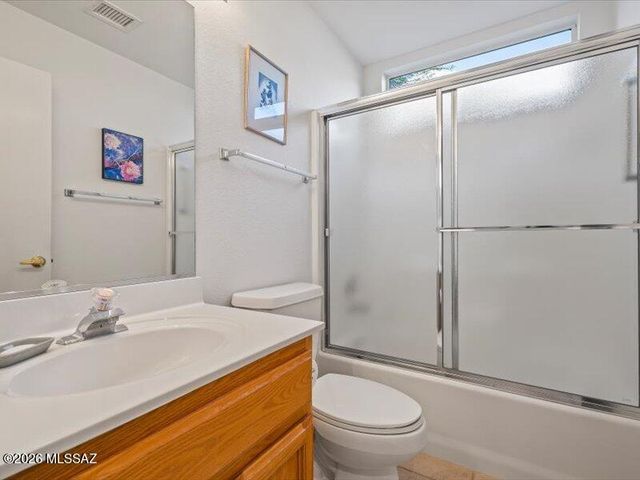 868 E Grass Meadow Place, Oro Valley, AZ 85755