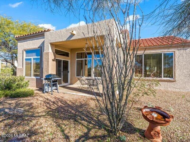 868 E Grass Meadow Place, Oro Valley, AZ 85755