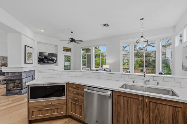 7280 Pineschi Pl, Roseville, CA 95747