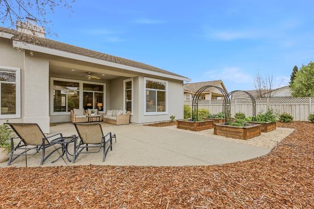 7280 Pineschi Pl, Roseville, CA 95747