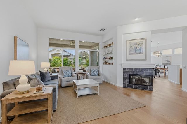 7280 Pineschi Pl, Roseville, CA 95747