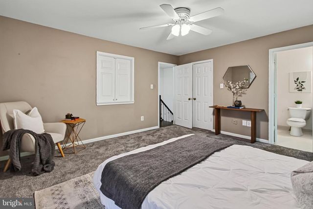 12500 N LAKE CT, Fairfax, VA 22033