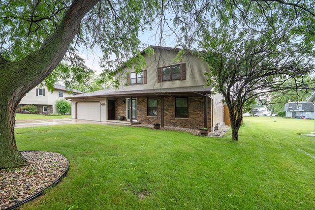 3634 GLENBROOKE LANE, Green Bay, WI 54301