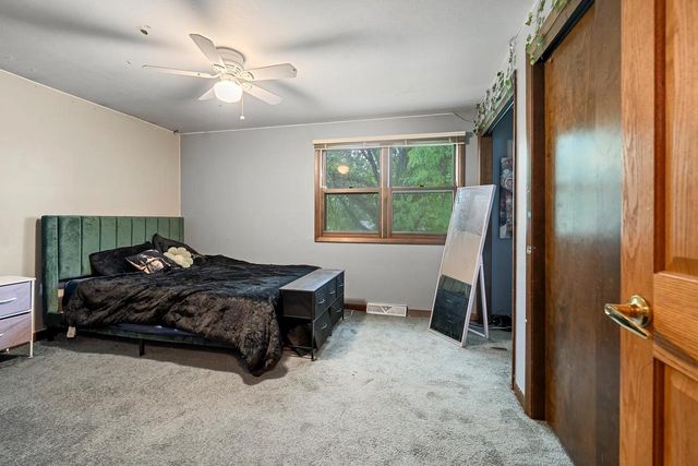 3634 GLENBROOKE LANE, Green Bay, WI 54301