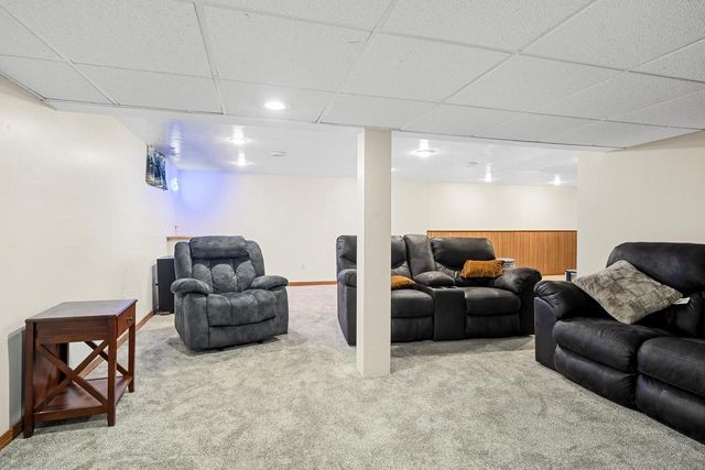 3634 GLENBROOKE LANE, Green Bay, WI 54301