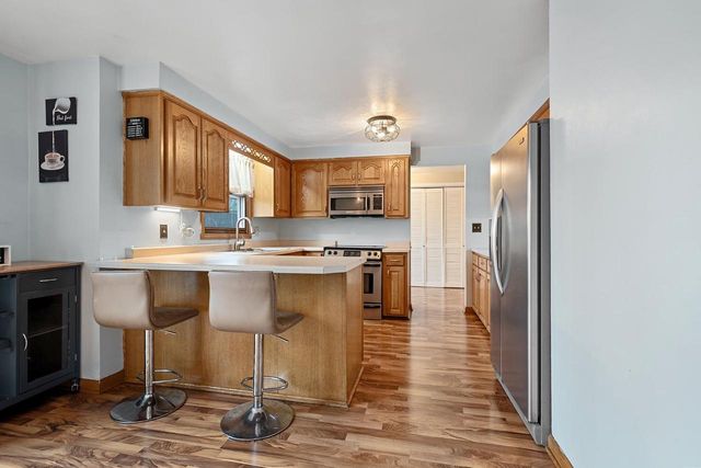 3634 GLENBROOKE LANE, Green Bay, WI 54301