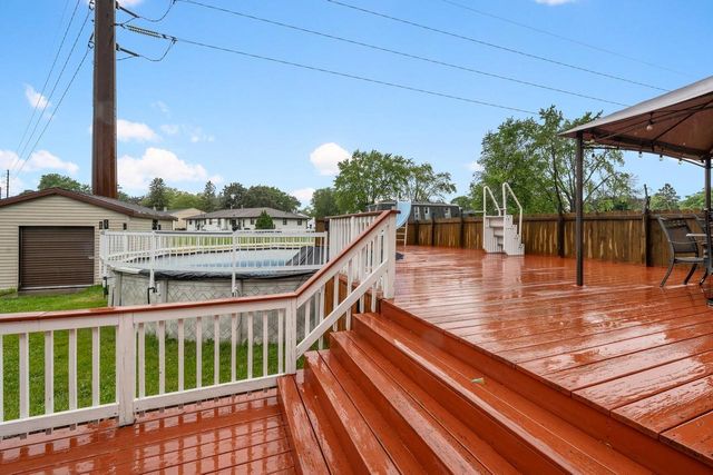 3634 GLENBROOKE LANE, Green Bay, WI 54301