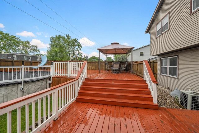 3634 GLENBROOKE LANE, Green Bay, WI 54301