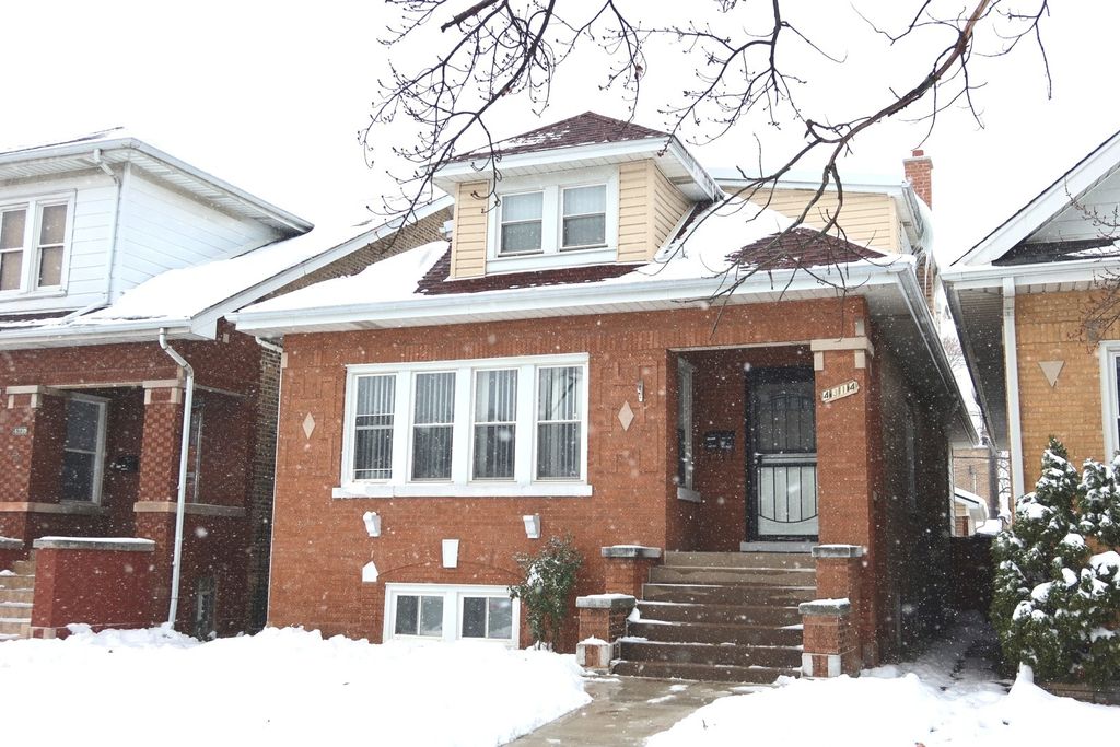 4314 N Menard Avenue, Chicago, IL 60634