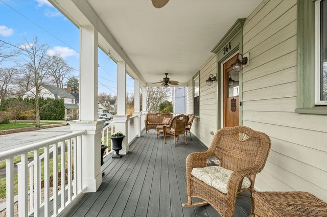 944 Chestnut Street, Manchester, NH 03104