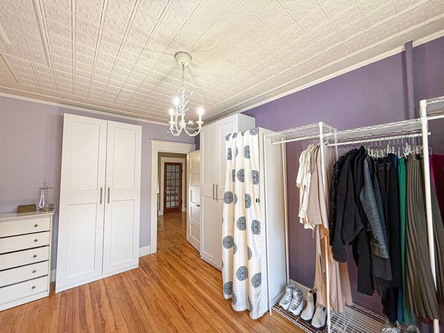 944 Chestnut Street, Manchester, NH 03104