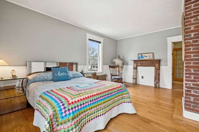 944 Chestnut Street, Manchester, NH 03104