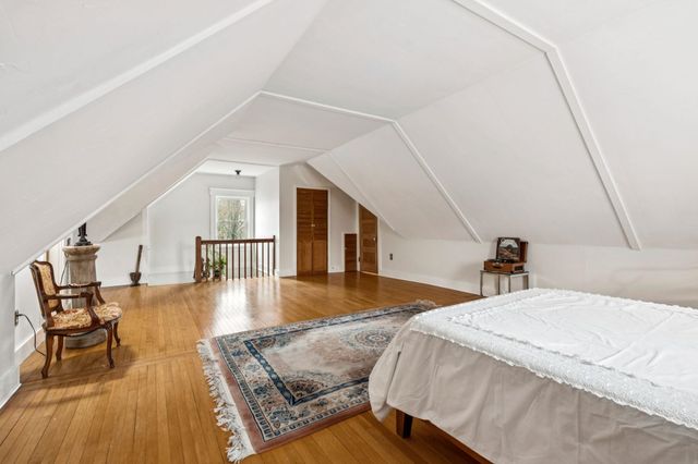 944 Chestnut Street, Manchester, NH 03104