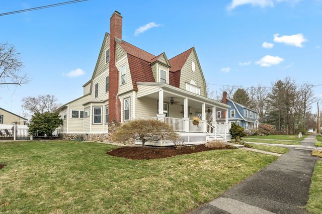 944 Chestnut Street, Manchester, NH 03104