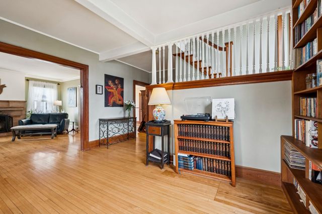 944 Chestnut Street, Manchester, NH 03104