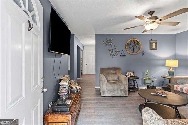 221 Hardin Road SW, Plainville, GA 30733