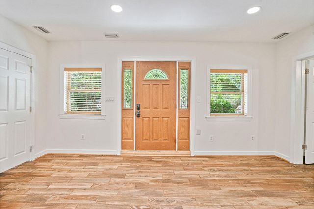 7712 DOLLY DR, Lorton, VA 22079