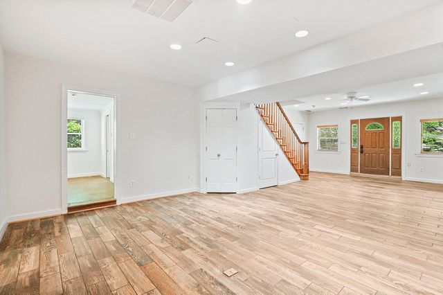 7712 DOLLY DR, Lorton, VA 22079