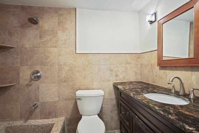 7712 DOLLY DR, Lorton, VA 22079