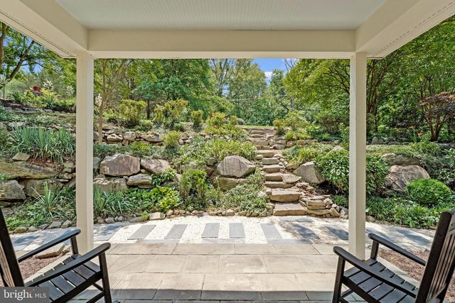 7712 DOLLY DR, Lorton, VA 22079