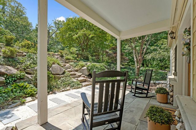 7712 DOLLY DR, Lorton, VA 22079