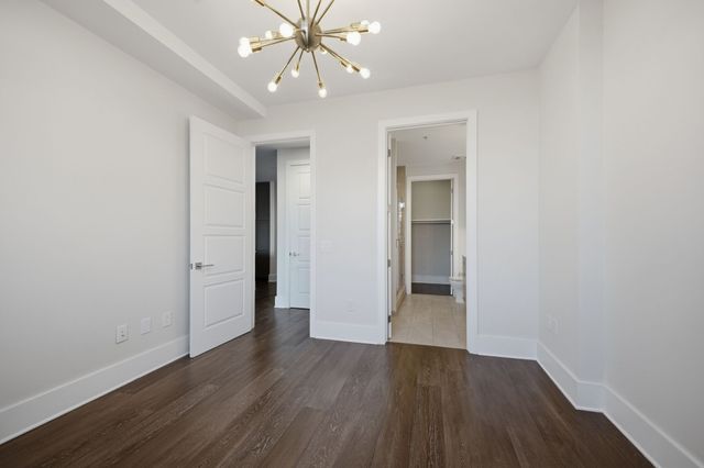 20 Rutledge St Apt 411, Nashville, TN 37210