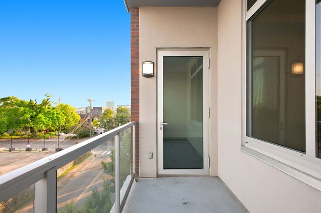 20 Rutledge St Apt 411, Nashville, TN 37210