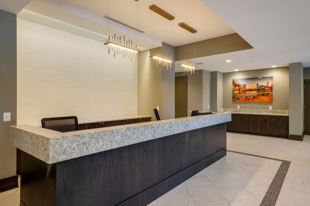 20 Rutledge St Apt 411, Nashville, TN 37210