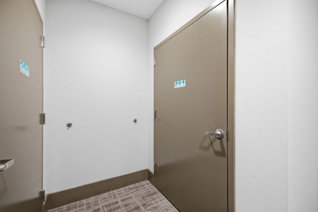 20 Rutledge St Apt 411, Nashville, TN 37210