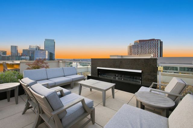 20 Rutledge St Apt 411, Nashville, TN 37210