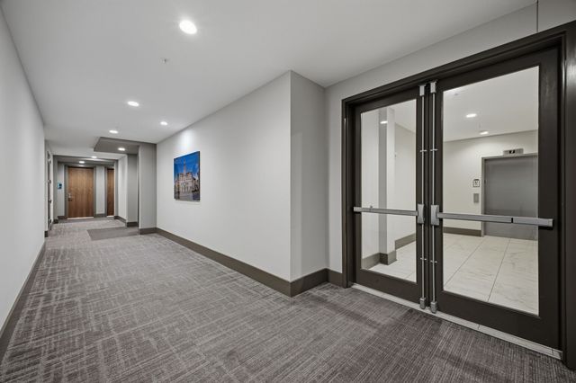 20 Rutledge St Apt 411, Nashville, TN 37210