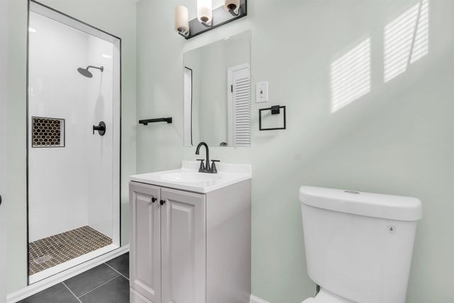 4639 SEA ISLE RD, Memphis, TN 38117