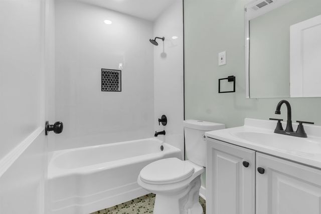 4639 SEA ISLE RD, Memphis, TN 38117