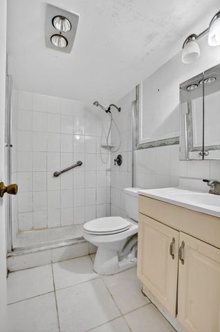 1018 Harwood C, Deerfield Beach, FL 33442