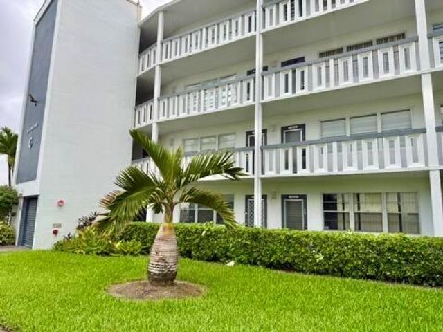 1018 Harwood C, Deerfield Beach, FL 33442