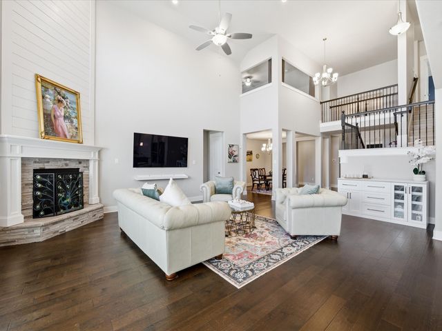 146 Old Bridge Road, Waxahachie, TX 75165