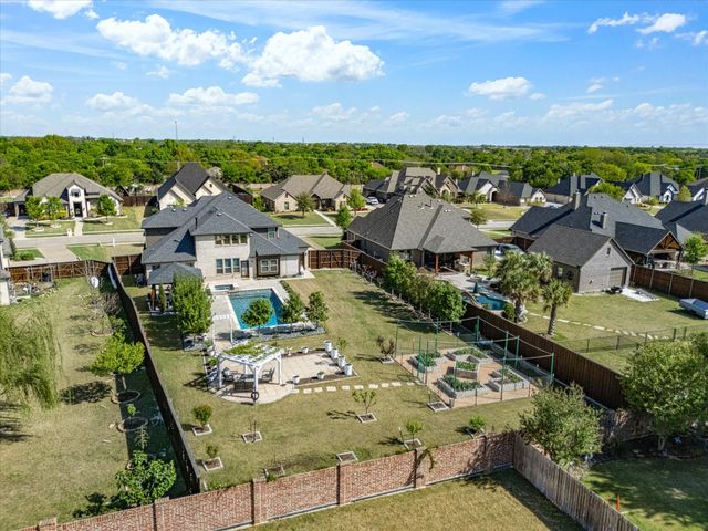 146 Old Bridge Road, Waxahachie, TX 75165